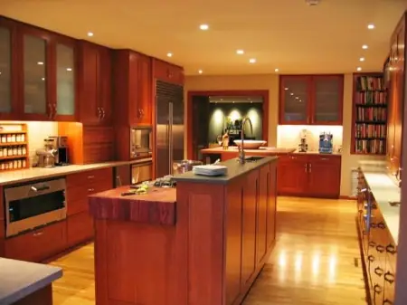 Xem Phong Thủy Nhà, Hướng Bếp Tuổi Bính Thìn (1976):