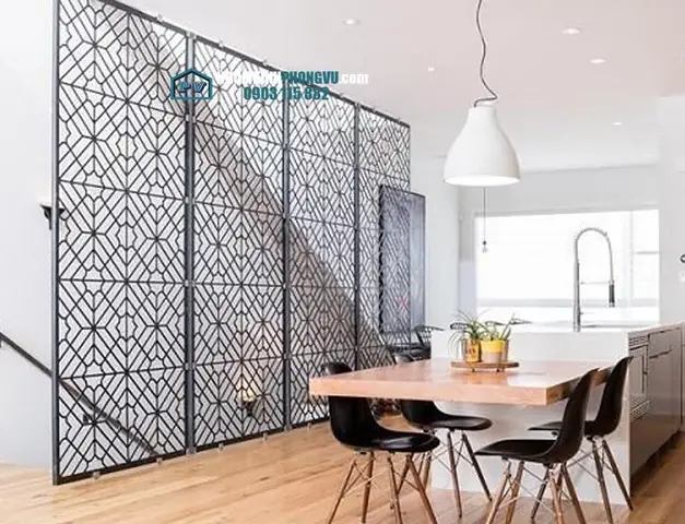 Vách Ngăn Cầu Thang Bằng Sắt