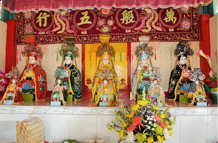 Ngũ Hành Thánh Mẫu Là Ai? Giải Đáp Thắc Mắc Về Tín Ngưỡng Tâm Linh Dân Gian Việt Nam Ngũ Hành Thánh Mẫu Là Ai? Giải Đáp Thắc Mắc Về Tín Ngưỡng Tâm Linh Dân Gian Việt Nam