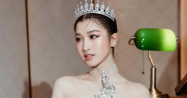 Á Hậu Phương Nhi: Hành Trình Từ Cô Gái Bán Hàng Online Đến Top 5 Hoa Hậu Việt Nam 2022