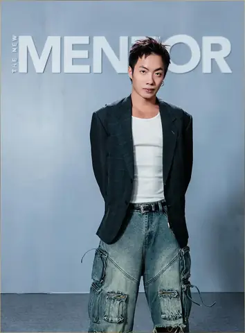 Alex Fox Là Ai? Tiểu Sử, Sự Nghiệp Và Phong Cách Của Giám Đốc Sáng Tạo Tài Năng