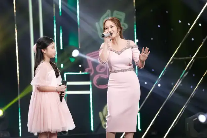 Duy Phương: Hành Trình Từ Người Thợ Xây Đến Hiện Tượng Truyền Cảm Hứng Trên Mạng Xã Hội Duy Phương: Hành Trình Từ Người Thợ Xây Đến Hiện Tượng Truyền Cảm Hứng Trên Mạng Xã Hội