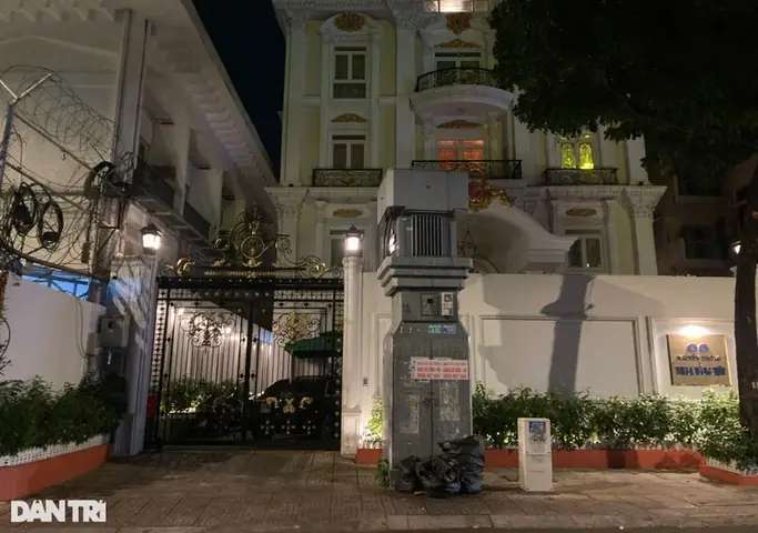 Bà Nguyễn Phương Hằng: Tiểu Sử, Sự Nghiệp Và Hành Trình Từ Doanh Nhân Đến Nhân Vật Gây Tranh Cãi