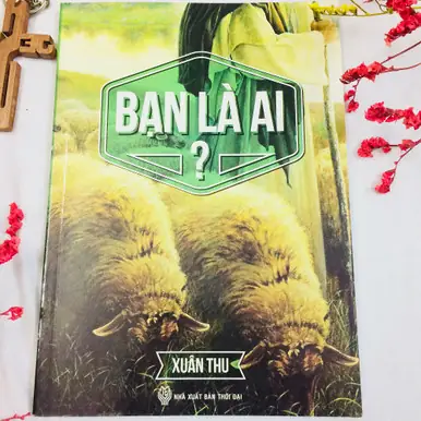 Bạn Là Ai? Tìm Lại Bản Ngã Trong Vòng Xoáy Cuộc Sống