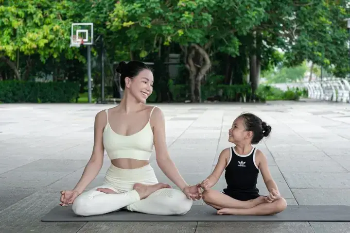 Chân Dung Bạn Trai Trà Ngọc Hằng: Người Đàn Ông Thầm Lặng Đằng Sau Hạnh Phúc Của Nữ Ca Sĩ