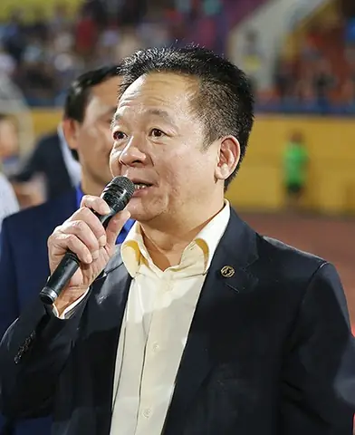 Bầu Hiển Là Ai? Tiểu Sử, Sự Nghiệp Và Những Góc Khuất Đời Tư Bầu Hiển Là Ai? Tiểu Sử, Sự Nghiệp Và Những Góc Khuất Đời Tư