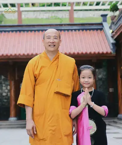 Bố Mẹ Ca Nương Tú Thanh Là Ai? Vai Trò Định Hình Tài Năng Nhí