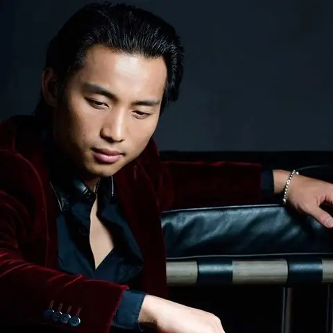 Ca Sĩ Đan Nguyên: Tiểu Sử, Sự Nghiệp Và Những Góc Nhìn Đa Chiều Về Giọng Ca "lãng Tử Phong Trần"