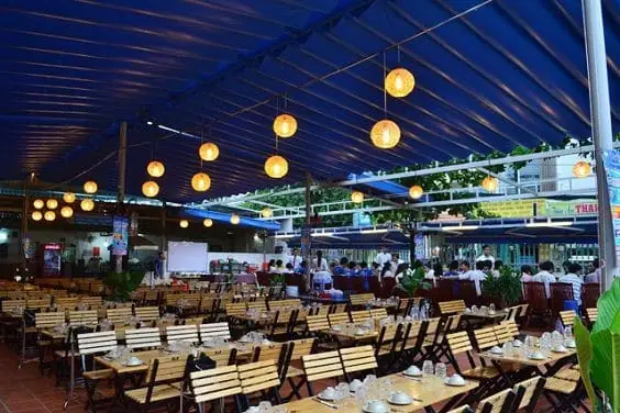 Cách Bố Trí Quán Nhậu, Quầy Bar Bằng Đèn Trang Trí