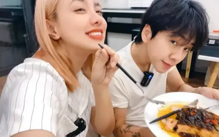 Cậu Be Kenji Là Ai? Giải Mã Chân Dung Influencer Gây Tranh Cãi Và Bí Ẩn Đời Tư Cậu Be Kenji Là Ai? Giải Mã Chân Dung Influencer Gây Tranh Cãi Và Bí Ẩn Đời Tư