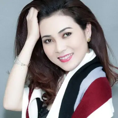 Ca Sĩ Diễm Thùy Là Ai? Cuộc Sống Hôn Nhân Kín Tiếng Và Sự Nghiệp Thành Công