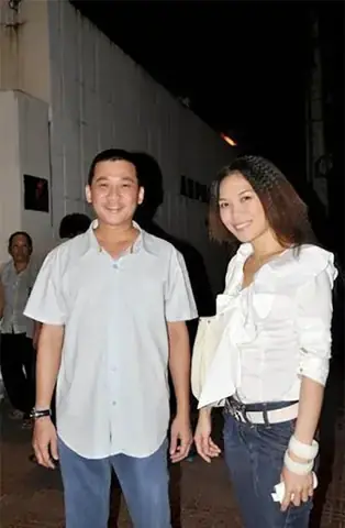 Sự Thật Về Chồng Ca Sĩ Mỹ Tâm: Danh Tính Chính Thức Và Hành Trình Tình Yêu Kín Tiếng Sự Thật Về Chồng Ca Sĩ Mỹ Tâm: Danh Tính Chính Thức Và Hành Trình Tình Yêu Kín Tiếng