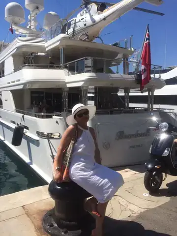 Chồng Của Mc Hoàng Linh Là Ai? Hành Trình Tìm Kiếm Hạnh Phúc Của Nữ Mc Vtv