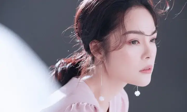 Chồng Dương Cẩm Lynh Là Ai? Sự Thật Về Hôn Nhân Của Nữ Diễn Viên Chồng Dương Cẩm Lynh Là Ai? Sự Thật Về Hôn Nhân Của Nữ Diễn Viên