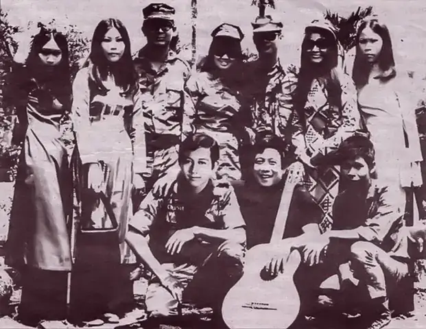 Nguyễn Hoàng Đoan: Người Đàn Ông Thầm Lặng Đằng Sau Thành Công Vĩ Đại Của Danh Ca Khánh Ly Nguyễn Hoàng Đoan: Người Đàn Ông Thầm Lặng Đằng Sau Thành Công Vĩ Đại Của Danh Ca Khánh Ly