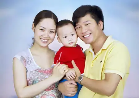 Cô Mai Phương Là Ai? Tiểu Sử, Sự Nghiệp Và Đời Tư Của Nữ Hoàng Luyện Thi Online