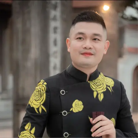 Cường "cá" Là Ai? Tiểu Sử, Sự Nghiệp Vai Diễn Táo Quân 2024 Cường "cá" Là Ai? Tiểu Sử, Sự Nghiệp Vai Diễn Táo Quân 2024