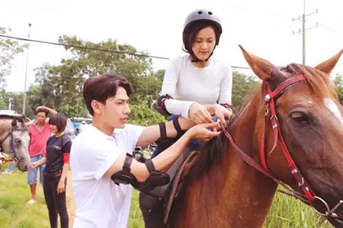 Cường Đô La Là Ai? Tiểu Sử, Sự Nghiệp Và Đời Tư Của Doanh Nhân Nổi Tiếng Cường Đô La Là Ai? Tiểu Sử, Sự Nghiệp Và Đời Tư Của Doanh Nhân Nổi Tiếng