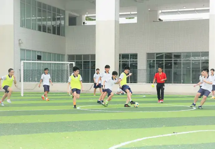 Đinh Thiện Lý Là Ai? Tiểu Sử Và Sự Nghiệp Của Doanh Nhân Kín Tiếng Nhất Nhà Johnathan Hạnh Nguyễn Đinh Thiện Lý Là Ai? Tiểu Sử Và Sự Nghiệp Của Doanh Nhân Kín Tiếng Nhất Nhà Johnathan Hạnh Nguyễn