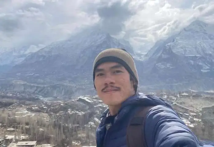 Lê Khả Giáp Và Đoàn Văn Báu: Hành Trình Gặp Gỡ Đạo Sĩ Đi Bộ Hành Độc Nhất Vô Nhị Lê Khả Giáp Và Đoàn Văn Báu: Hành Trình Gặp Gỡ Đạo Sĩ Đi Bộ Hành Độc Nhất Vô Nhị