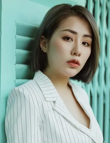 Du Uyên Là Ai? Tiểu Sử Ca Sĩ Du Uyên Và Hành Trình Sự Nghiệp Sau Lùm Xùm Tình Cảm