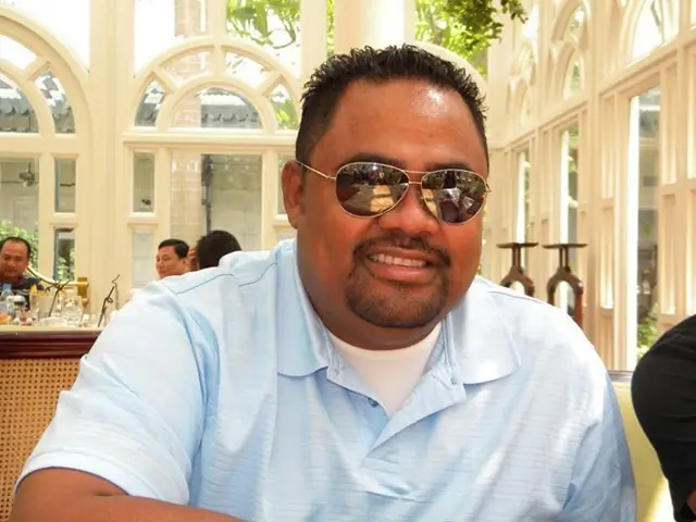 Dũng Taylor: Cuộc Đời, Sự Nghiệp Và Vai Trò Ông Bầu Hải Ngoại