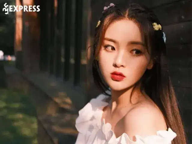 Dương Siêu Việt Là Ai? Sự Thật Về Hành Trình Từ Cô Gái Nghèo Thành Thần Tiên Tỷ Tỷ Và Những Góc Khuất Trong Showbiz Dương Siêu Việt Là Ai? Sự Thật Về Hành Trình Từ Cô Gái Nghèo Thành Thần Tiên Tỷ Tỷ Và Những Góc Khuất Trong Showbiz