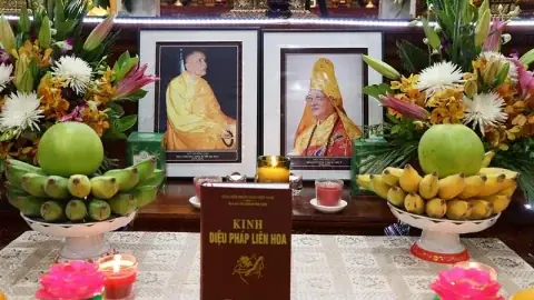 Câu Hỏi Vĩ Đại: “em Là Ai?” - Hành Trình Tìm Lại Bản Thân Qua Cửa Sổ Tâm Hồn