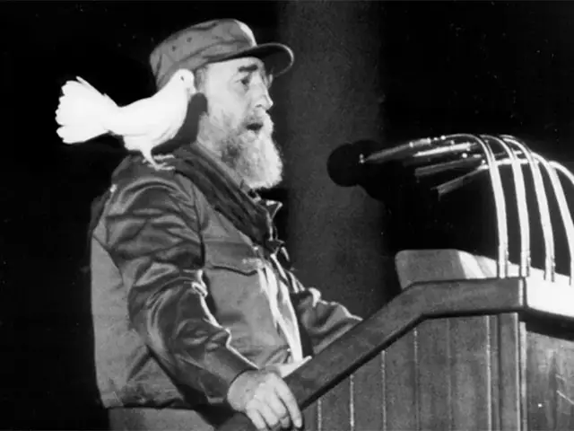 Fidel Castro Là Ai: Cuộc Đời, Di Sản Và Những Câu Nói Bất Hủ