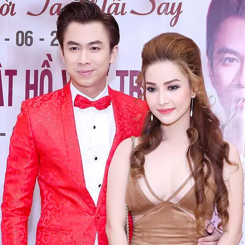 Hồ Việt Trung: Hành Trình Sự Nghiệp Âm Nhạc Đa Dạng Và Đời Tư Kín Tiếng Hồ Việt Trung: Hành Trình Sự Nghiệp Âm Nhạc Đa Dạng Và Đời Tư Kín Tiếng