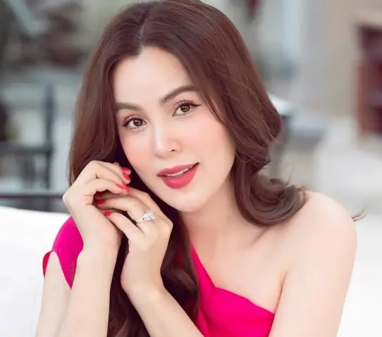 Hoa Hậu Phương Lê: Tiểu Sử, Sự Nghiệp Và Những Câu Chuyện Đời Tư Gây Chú Ý