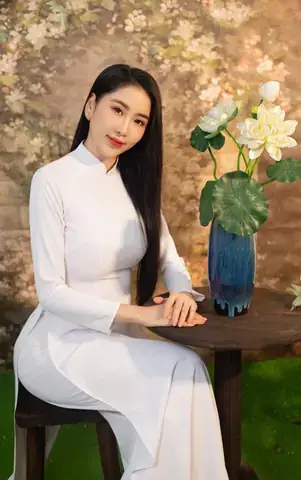 Trịnh Thanh Hồng: Hành Trình Từ Góc Bếp Gia Đình Đến Vương Miện Hoa Hậu Và Vụ Bê Bối Chấn Động