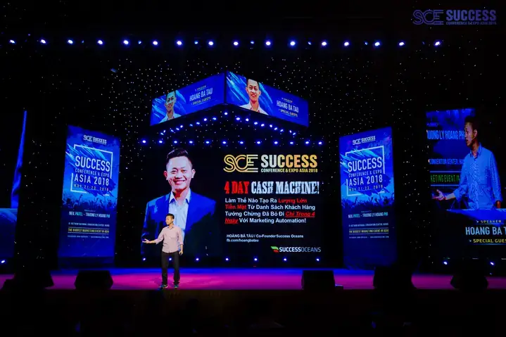 Hoàng Bá Tàu Là Ai: Tiểu Sử Và Sự Nghiệp Một Biểu Tượng Nghệ Thuật Hoàng Bá Tàu Là Ai: Tiểu Sử Và Sự Nghiệp Một Biểu Tượng Nghệ Thuật