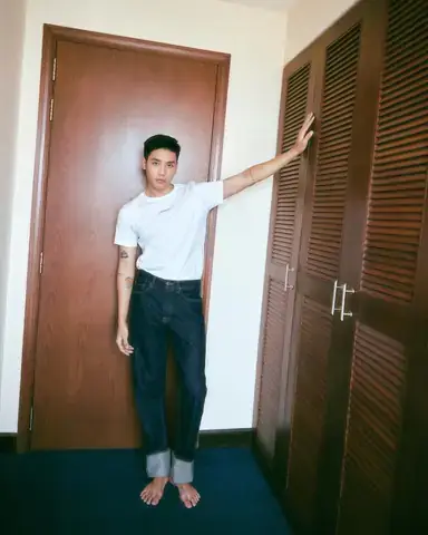 Hoàng Long Người Ấy Là Ai: Hành Trình Tìm Kiếm Tình Yêu Đích Thực