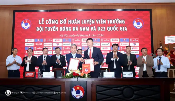 Hlv U23 Việt Nam Là Ai? Tiểu Sử Và Hành Trình Sự Nghiệp Của Tân Thuyền Trưởng