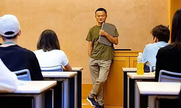 Jack Ma Là Ai? Tiểu Sử, Sự Nghiệp Và Lý Do Biến Mất Khỏi Truyền Thông Jack Ma Là Ai? Tiểu Sử, Sự Nghiệp Và Lý Do Biến Mất Khỏi Truyền Thông