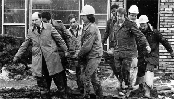 John Wayne Gacy Là Ai? Sự Thật Về Kẻ Sát Nhân Đội Lốt Chú Hề Và Tội Ác Rúng Động Nước Mỹ