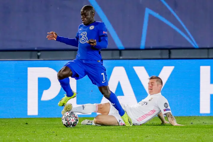 N'golo Kanté: Chàng Trai Bé Nhỏ Và Hành Trình Từ Khu Ổ Chuột Đến Đỉnh Cao Thế Giới