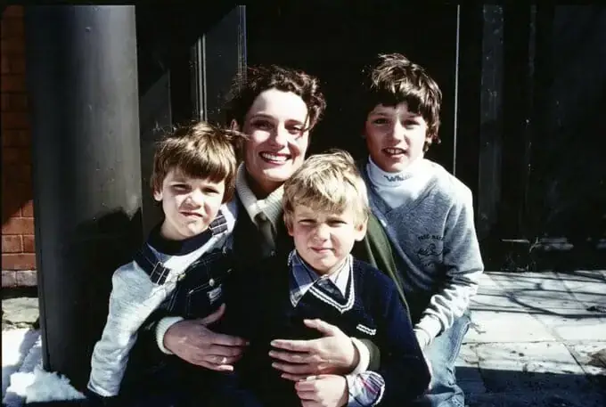 Katy Perry Là Ai? Sự Nghiệp Và Đời Tư Của Biểu Tượng Nhạc Pop Toàn Cầu Katy Perry Là Ai? Sự Nghiệp Và Đời Tư Của Biểu Tượng Nhạc Pop Toàn Cầu