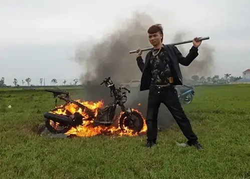 Ngô Bá Khá: Sự Thật Về "khá Bảnh" Và Bài Học Đắt Giá Từ Hiện Tượng Mạng Gây Tranh Cãi Ngô Bá Khá: Sự Thật Về "khá Bảnh" Và Bài Học Đắt Giá Từ Hiện Tượng Mạng Gây Tranh Cãi