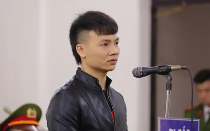 Khá Bảnh Là Ai: Hành Trình Từ Góc Tối Của Xã Hội Đến Cơn Sốt Truyền Thông Khá Bảnh Là Ai: Hành Trình Từ Góc Tối Của Xã Hội Đến Cơn Sốt Truyền Thông