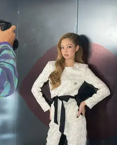 Kristen Stewart Là Ai: Hành Trình Từ 'bella Swan' Đến Biểu Tượng Điện Ảnh Đa Tài