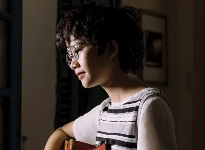 Lê Cát Trọng Lý Là Ai? Tiểu Sử, Sự Nghiệp Và Đời Tư Của Ca Sĩ Indie Nổi Tiếng