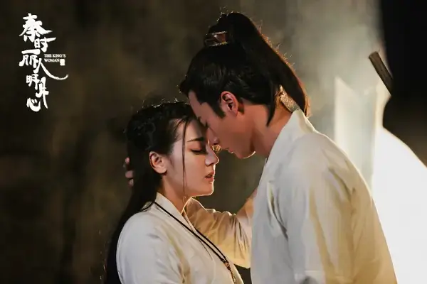 Lệ Cơ Là Ai? Chân Dung Sâu Sắc Về Người Đẹp Huyền Bí Trong Lịch Sử