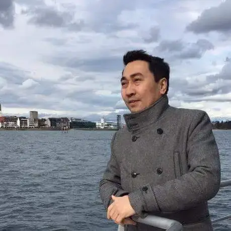 Lê Trung Khoa Là Ai? Những Thông Tin Cần Biết Về Nhà Báo Người Đức Gốc Việt