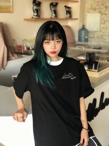 Linh Ngọc Đàm: Hành Trình Trở Thành Biểu Tượng Cá Tính Và Sức Ảnh Hưởng Của Nữ Streamer Hàng Đầu Việt Nam Linh Ngọc Đàm: Hành Trình Trở Thành Biểu Tượng Cá Tính Và Sức Ảnh Hưởng Của Nữ Streamer Hàng Đầu Việt Nam