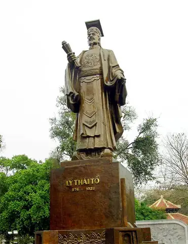 Lý Thái Tổ Là Ai? Tiểu Sử, Sự Nghiệp Và Những Bí Ẩn Lịch Sử