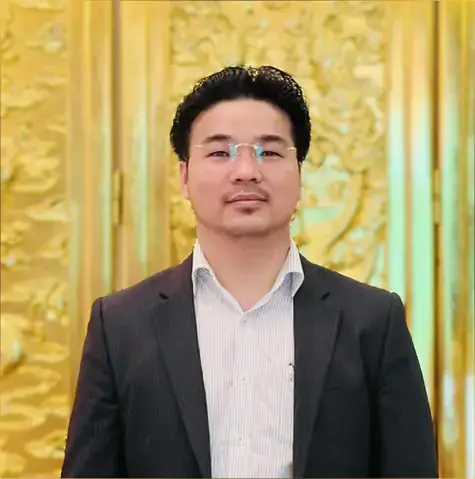 Mai Vũ Minh Là Ai? Tiểu Sử Và Hành Trình Tỷ Phú Kín Tiếng Của Doanh Nhân Gốc Việt