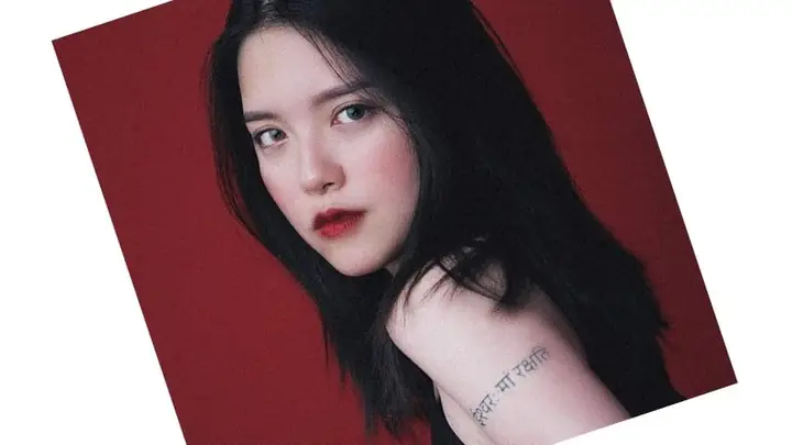 Mẫn Nhi Là Ai? Khám Phá Hành Trình Nghệ Thuật Đa Năng Của Gương Mặt Trẻ Tài Năng