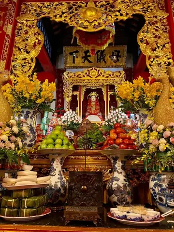 Thánh Mẫu Liễu Hạnh: Đấng Tối Linh Trong Lòng Tín Ngưỡng Dân Gian Việt Nam